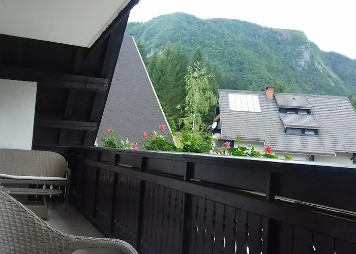 Apartmaji Vesna Apartamento *